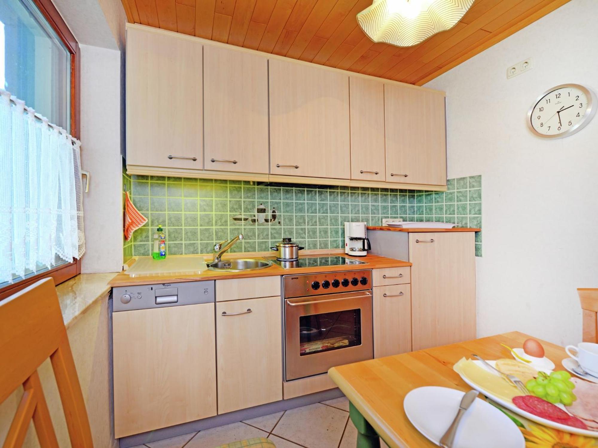 Quaint Apartment In Eimelrod Near Lake And Water Sports Willingen  Zewnętrze zdjęcie