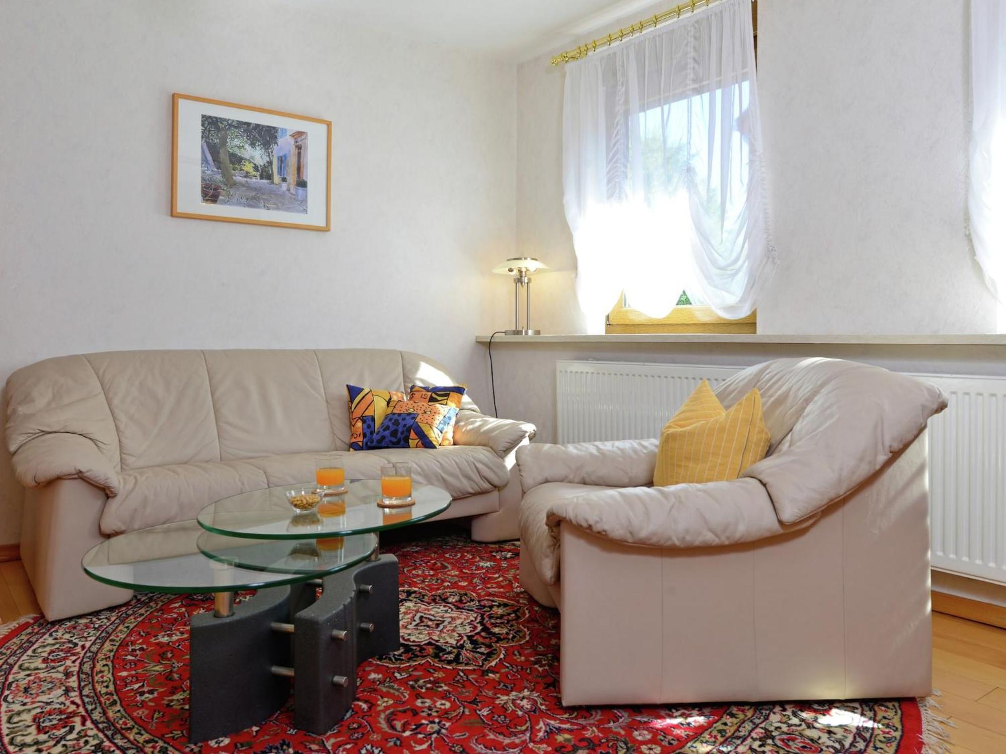 Quaint Apartment In Eimelrod Near Lake And Water Sports Willingen  Zewnętrze zdjęcie
